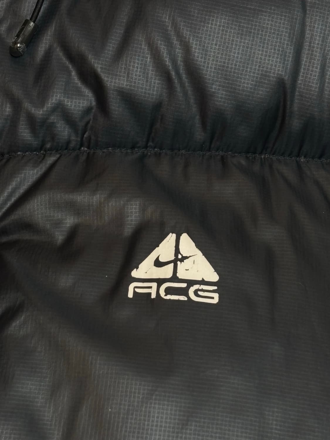 나이키 ACG 패딩 블랙 상품이미지4