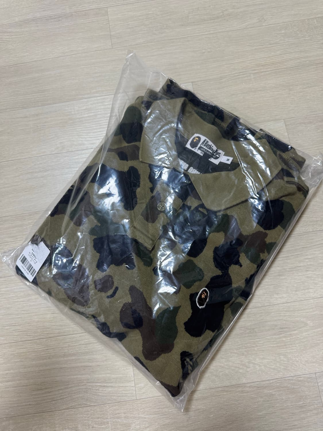 [M] 베이프 1ST 카모 원포인트 레귤러핏 폴로 셔츠 25fw 상품이미지4