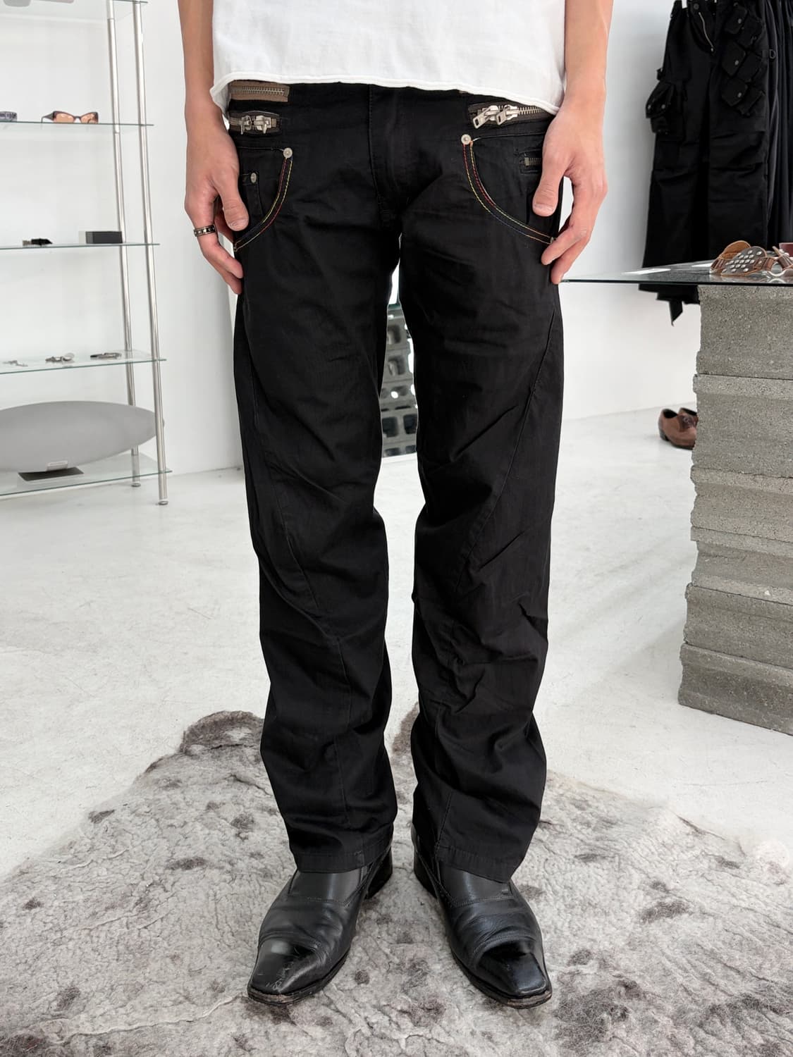 brth breth 멀티 지퍼 스티칭 커브드 팬츠 상품이미지2