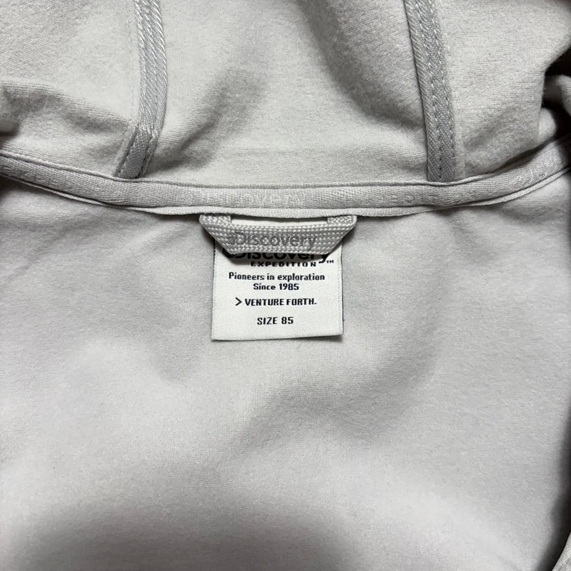 디스커버리 아이보리 후드 바람막이(85) 상품이미지6