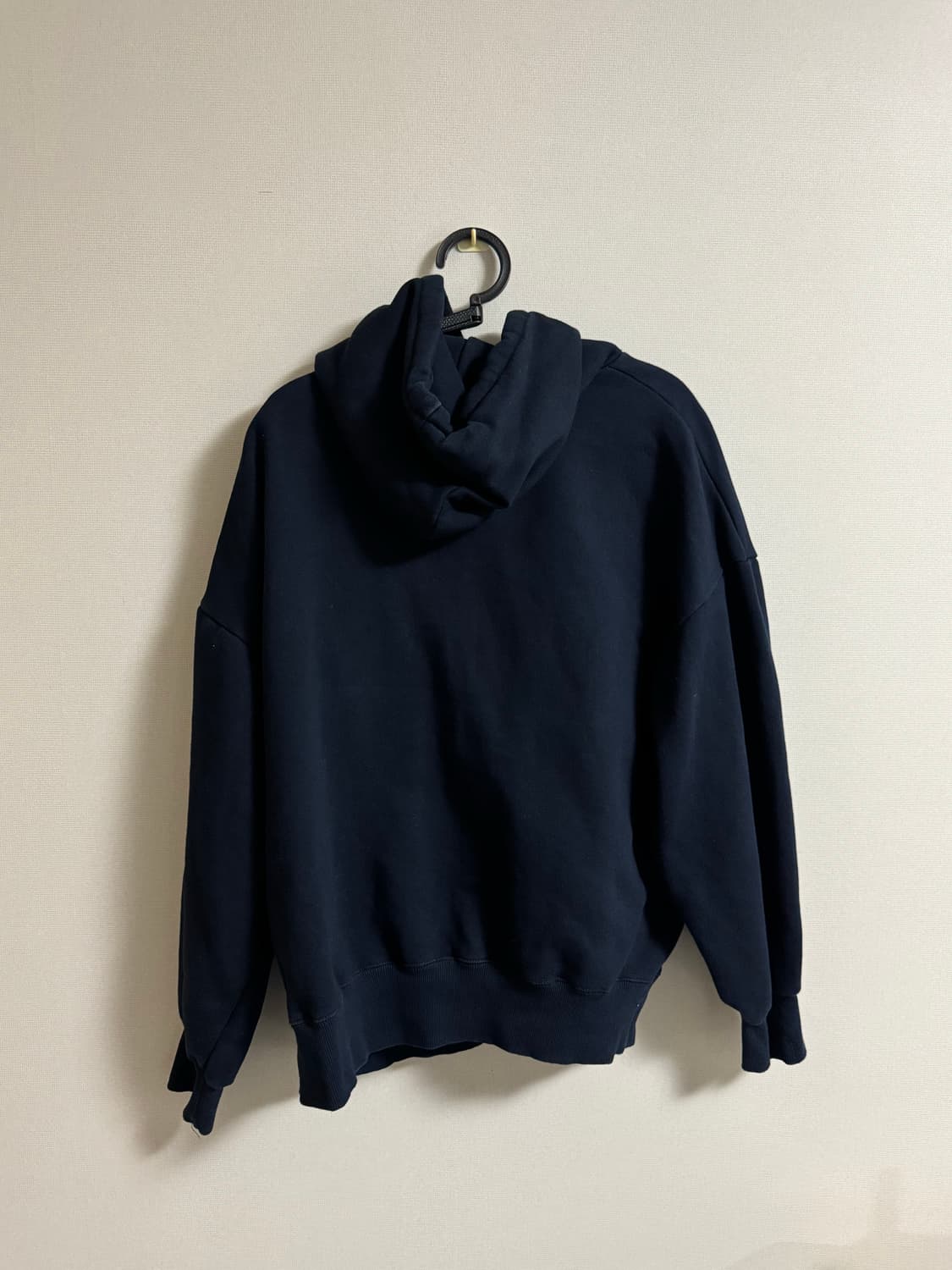 에이프릴에잇 후드티 상품이미지2