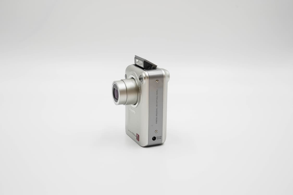 Fujifilm FinePix F601 (후지필름 파인픽스 F601) 상품이미지3