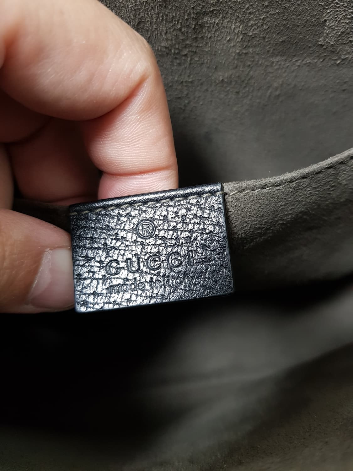 [정품] 구찌 로고밴드 레더클러치 블랙 상품이미지8