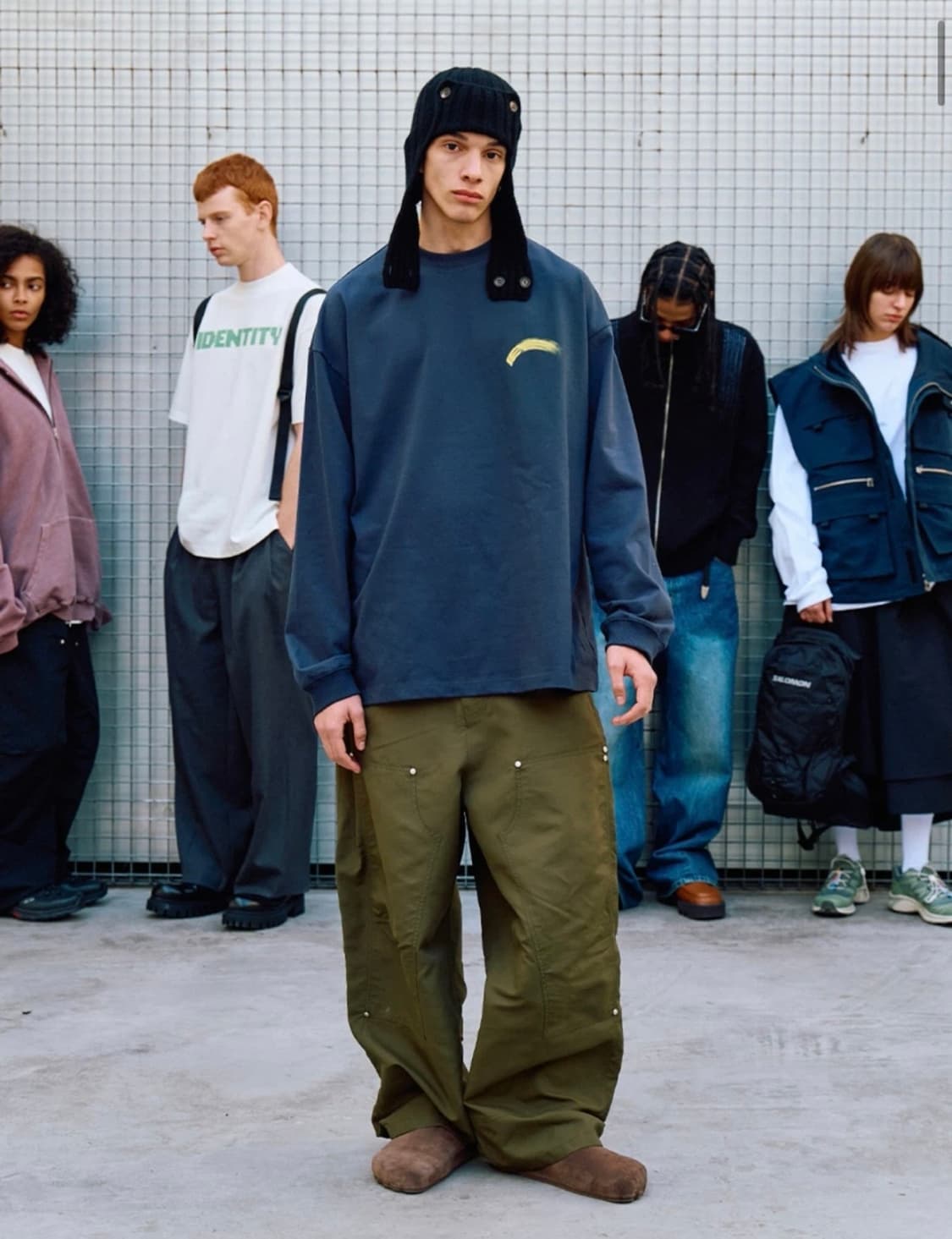 이에이 IEY 롱슬리브 상품이미지1