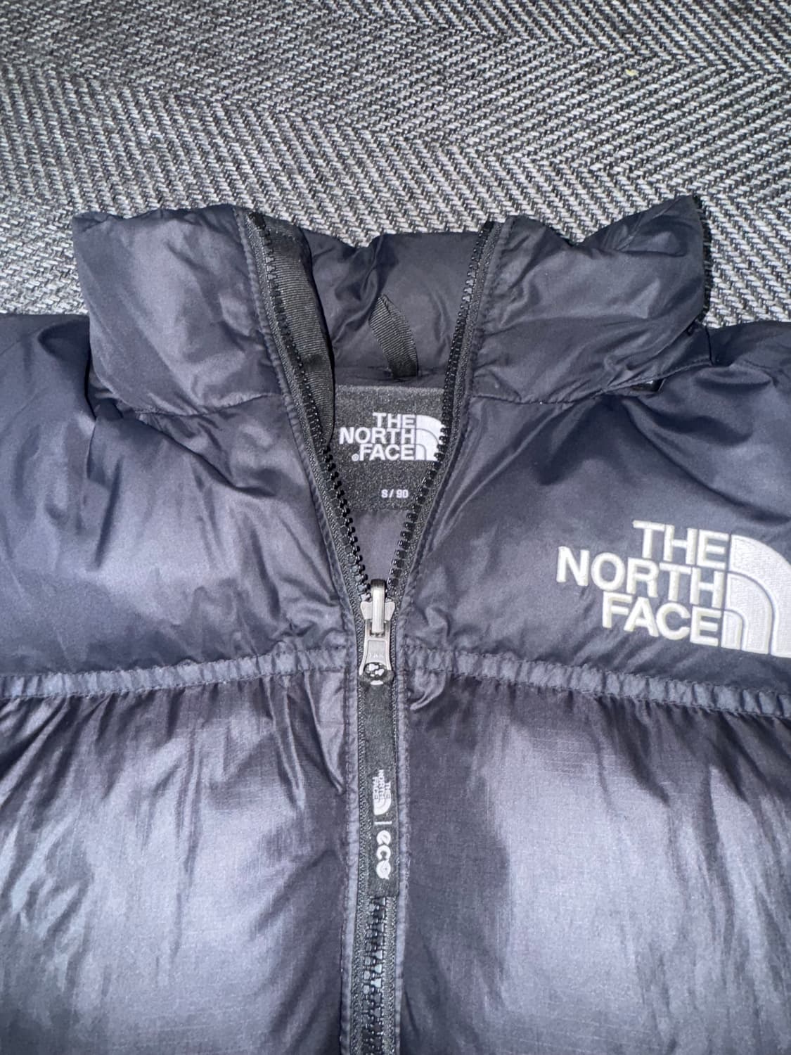 노스페이스 눕시 패딩 블랙 s 상품이미지3