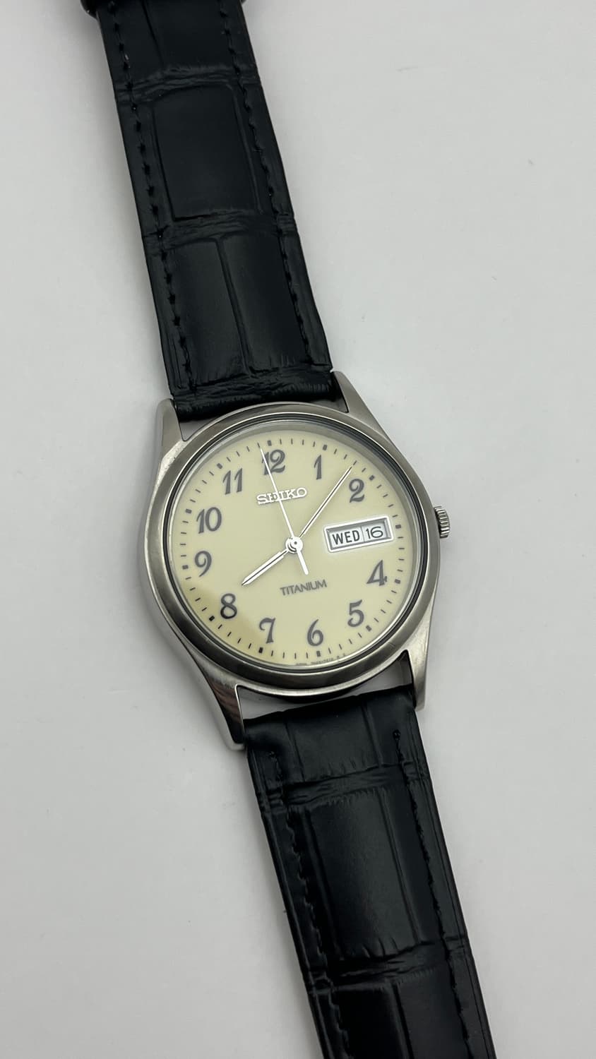 세이코 빈티지 티타늄 데이데이트 상품이미지3