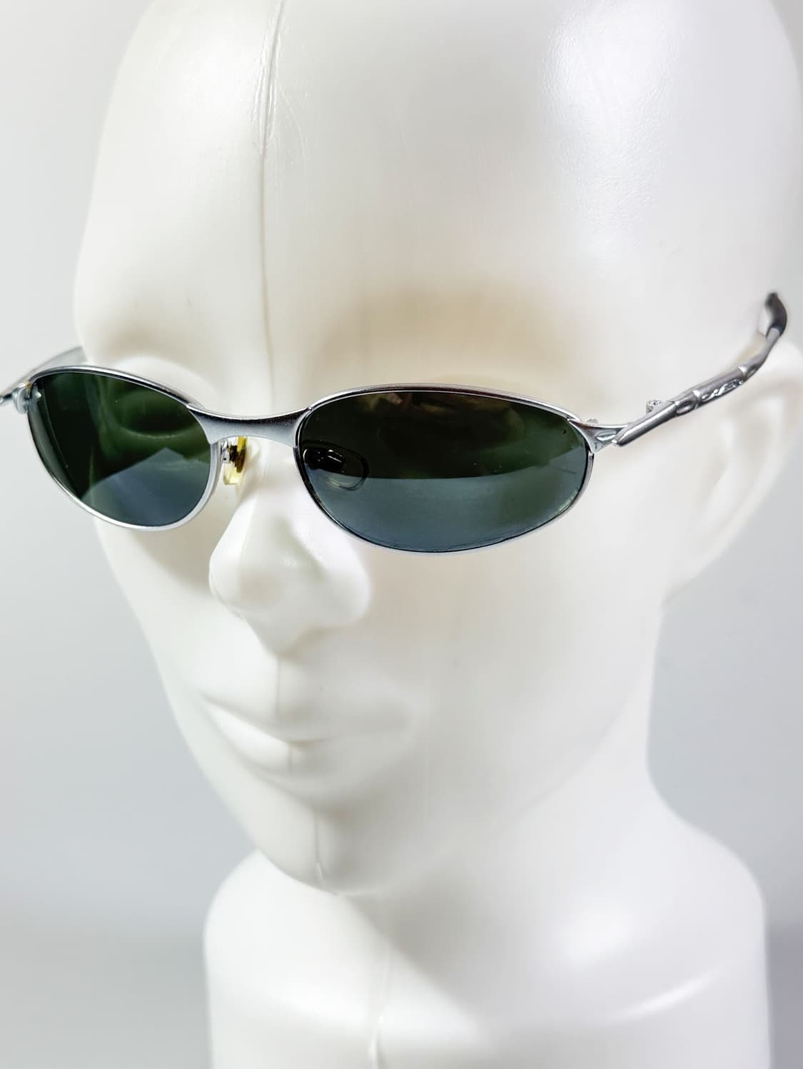 90s OXYGEN 실버 슬림 오벌 프레임 빈티지 선글라스 상품이미지8