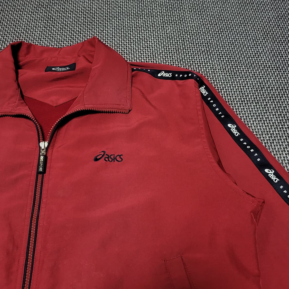 아식스 사이드로고 바람막이 자켓 레드 (95) 상품이미지3