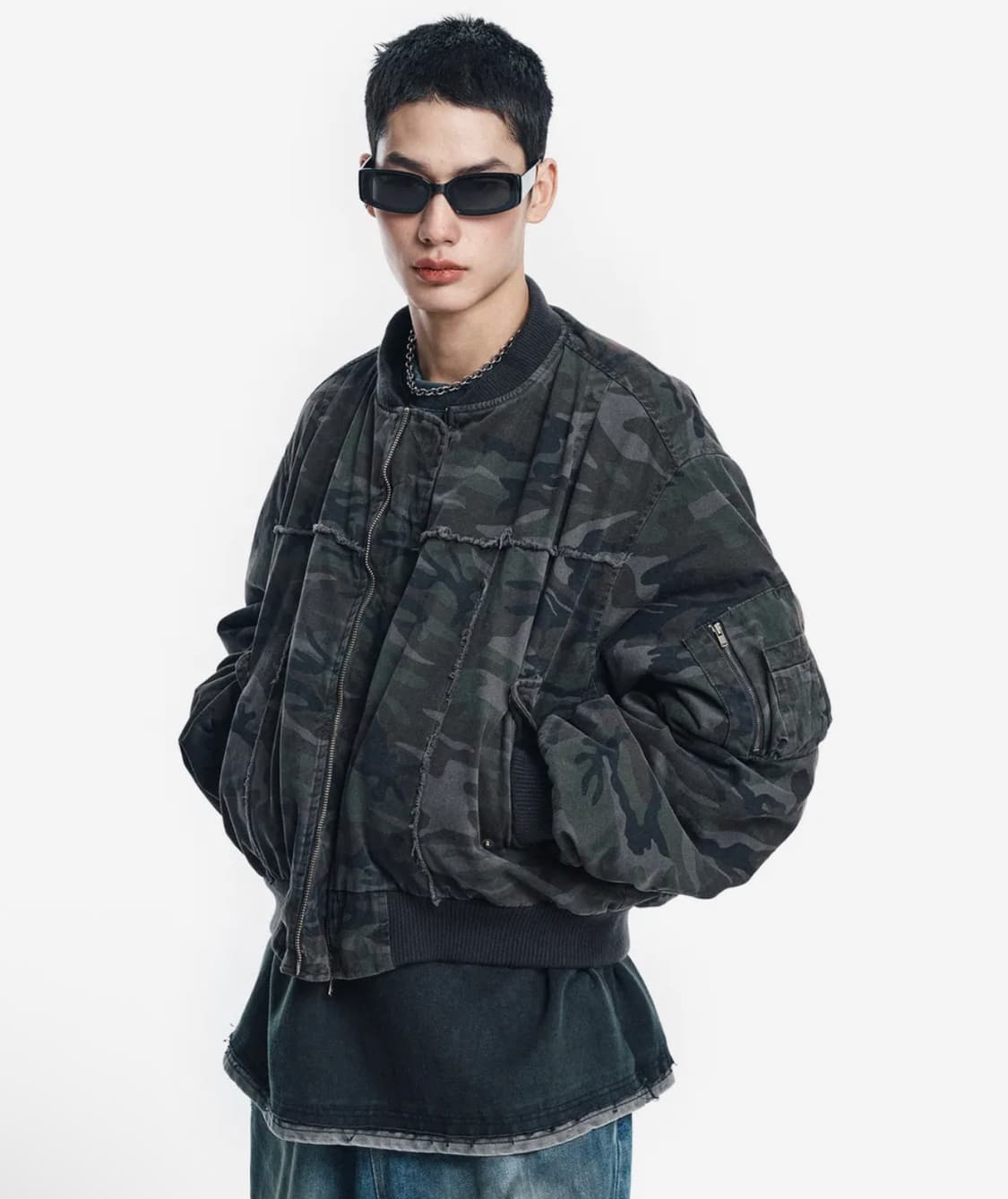 이지노이지 워시드 카모 크롭 봄버 자켓 - 다크그레이 2 상품이미지1