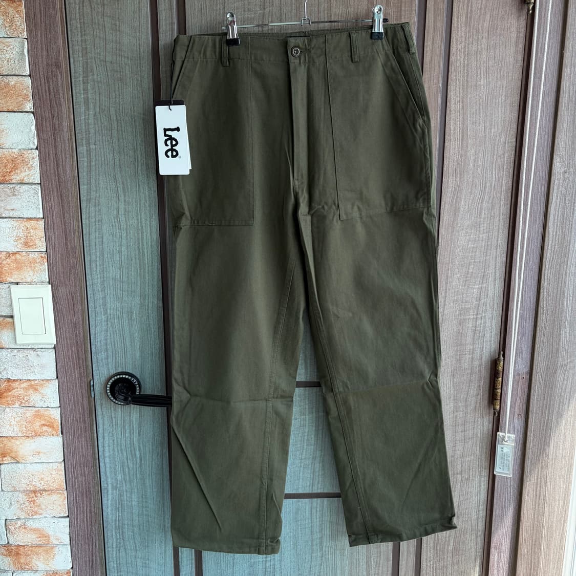 새상품(XL)리 LEE 레귤러핏 퍼티그 팬츠 카키 상품이미지1