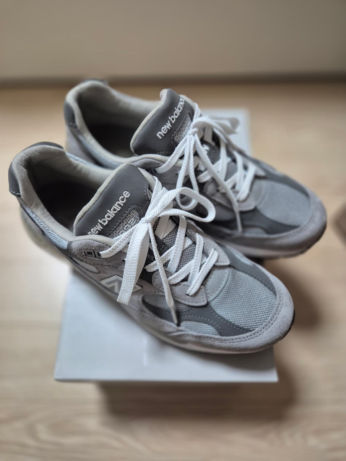 뉴발란스 M992 그레이 265size 상품이미지2
