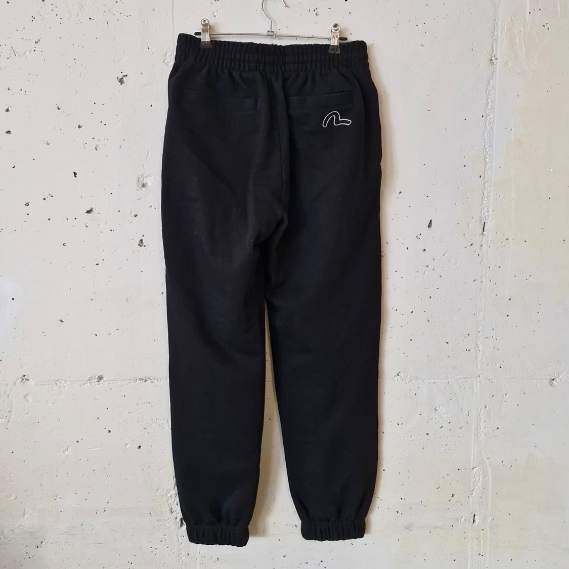 에비수 EVISU 블랙 트레이닝 바지 100 상품이미지5