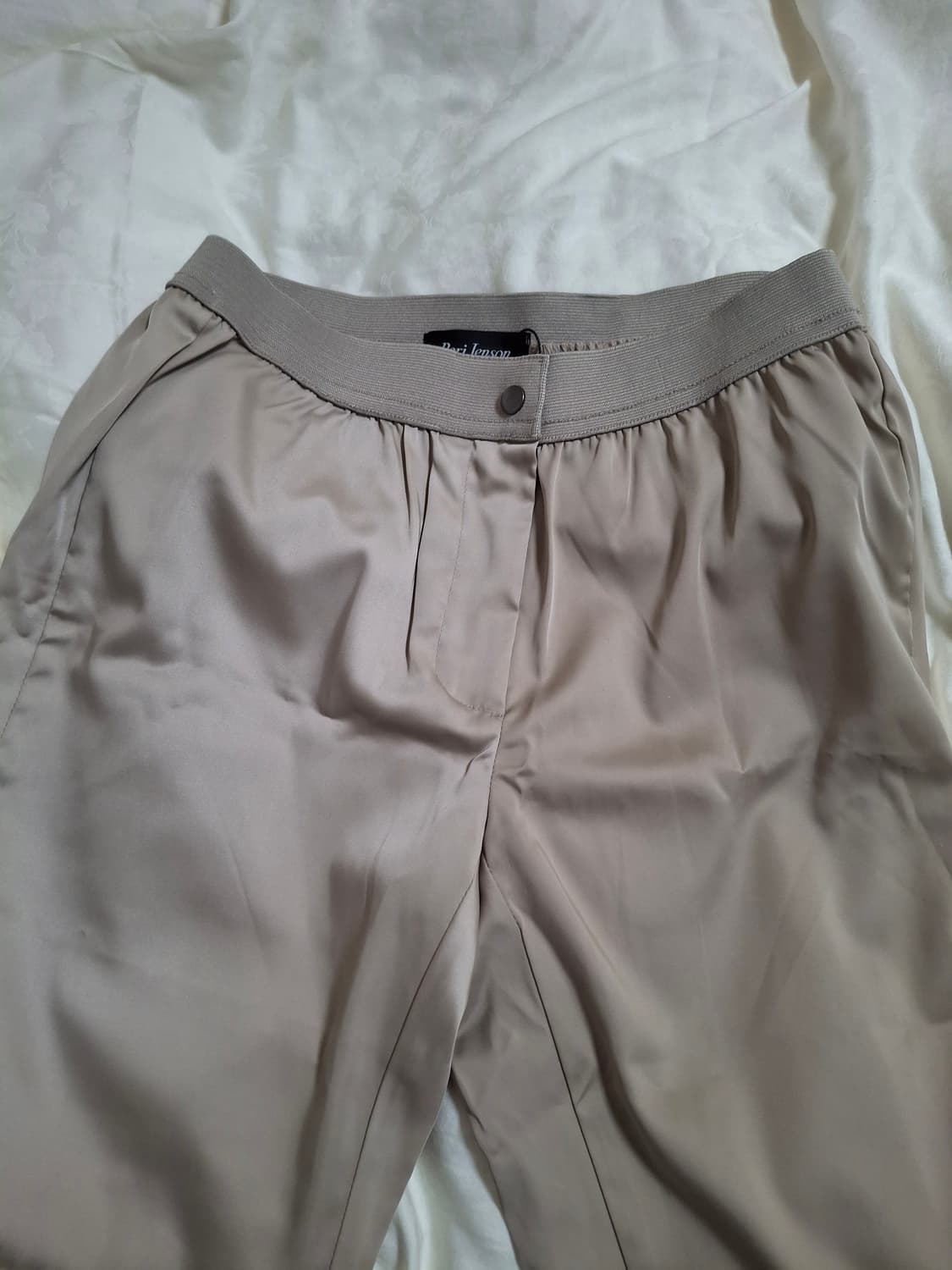 얇은여성바지 27 후들후들폴리에스터94% 신축성 약간있고 광택 실크느낌 상품이미지10