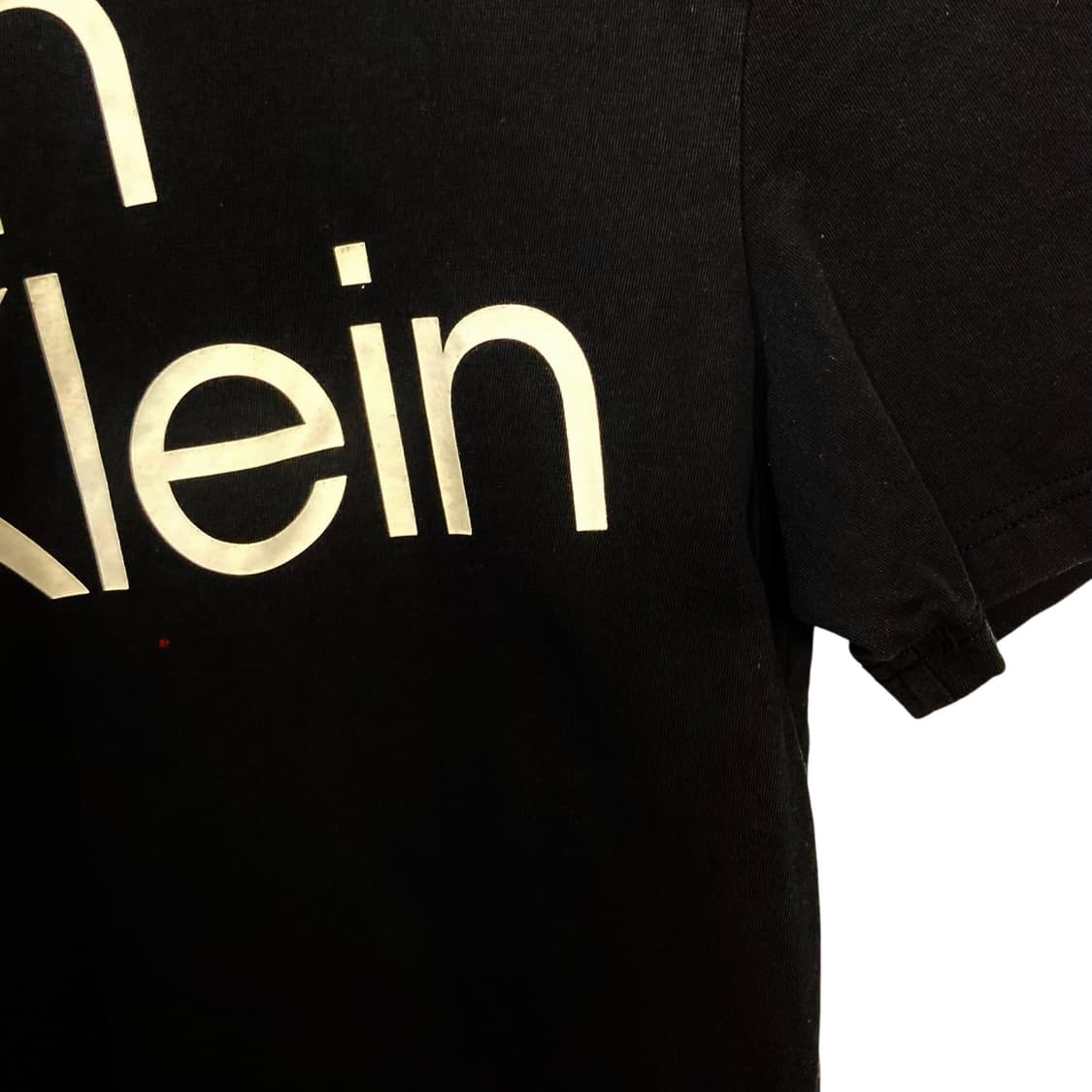 캘빈클라인 진스 빅로고 블랙 반팔 상품이미지4