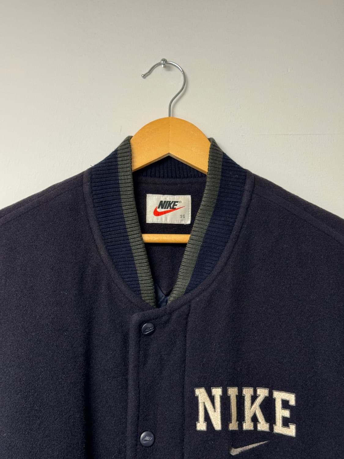 나이키 빅스우시 울 바시티자켓 L 상품이미지2