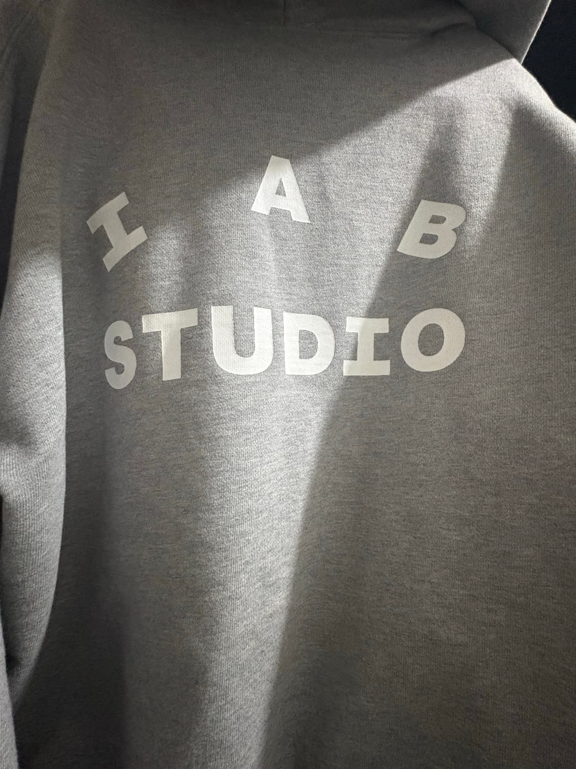 아이앱 후드집업 상품이미지4