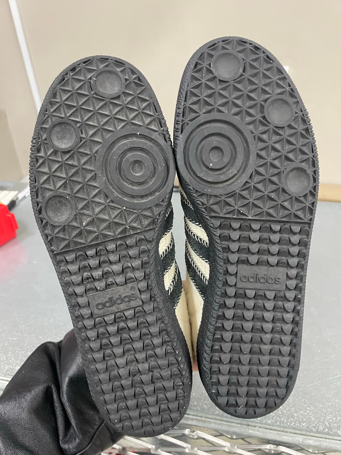 아디다스 삼바 OG 원더 화이트 코어 블랙 240 상품이미지6