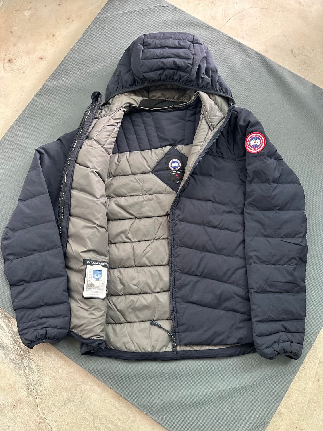 캐나다구스 후드 경량패딩 L(95-100) 정품 상품이미지2