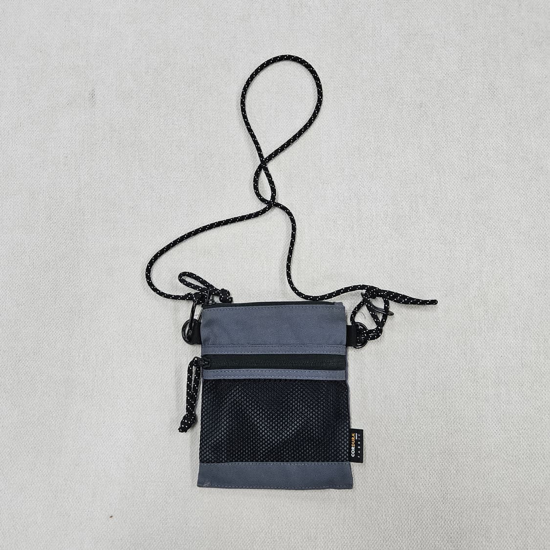 F 무신사스탠다드 코듀라 미니 사코슈 미디엄  0601Y2 상품이미지1