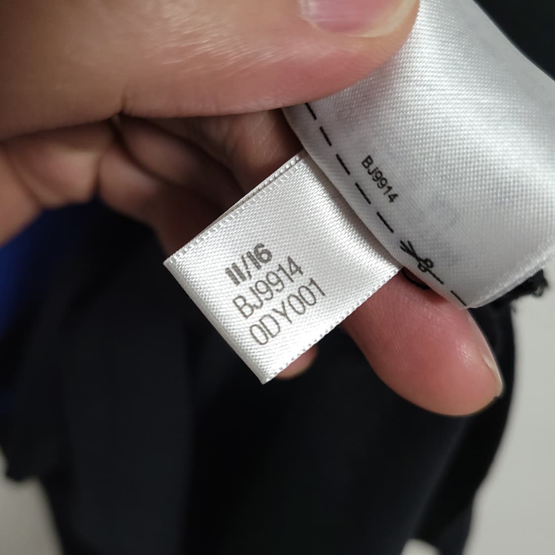 (100) ADIDAS 아디다스 반팔 티셔츠 블랙 상품이미지4