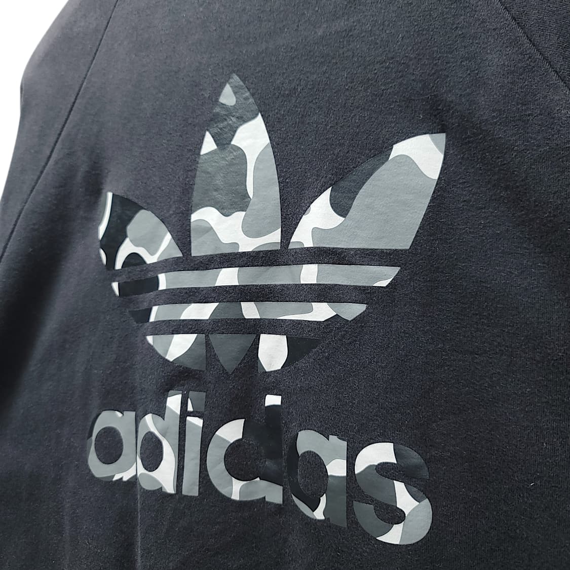 [XL/105] 아디다스 블랙 카모플라쥬 스플라이싱 집업 상품이미지5