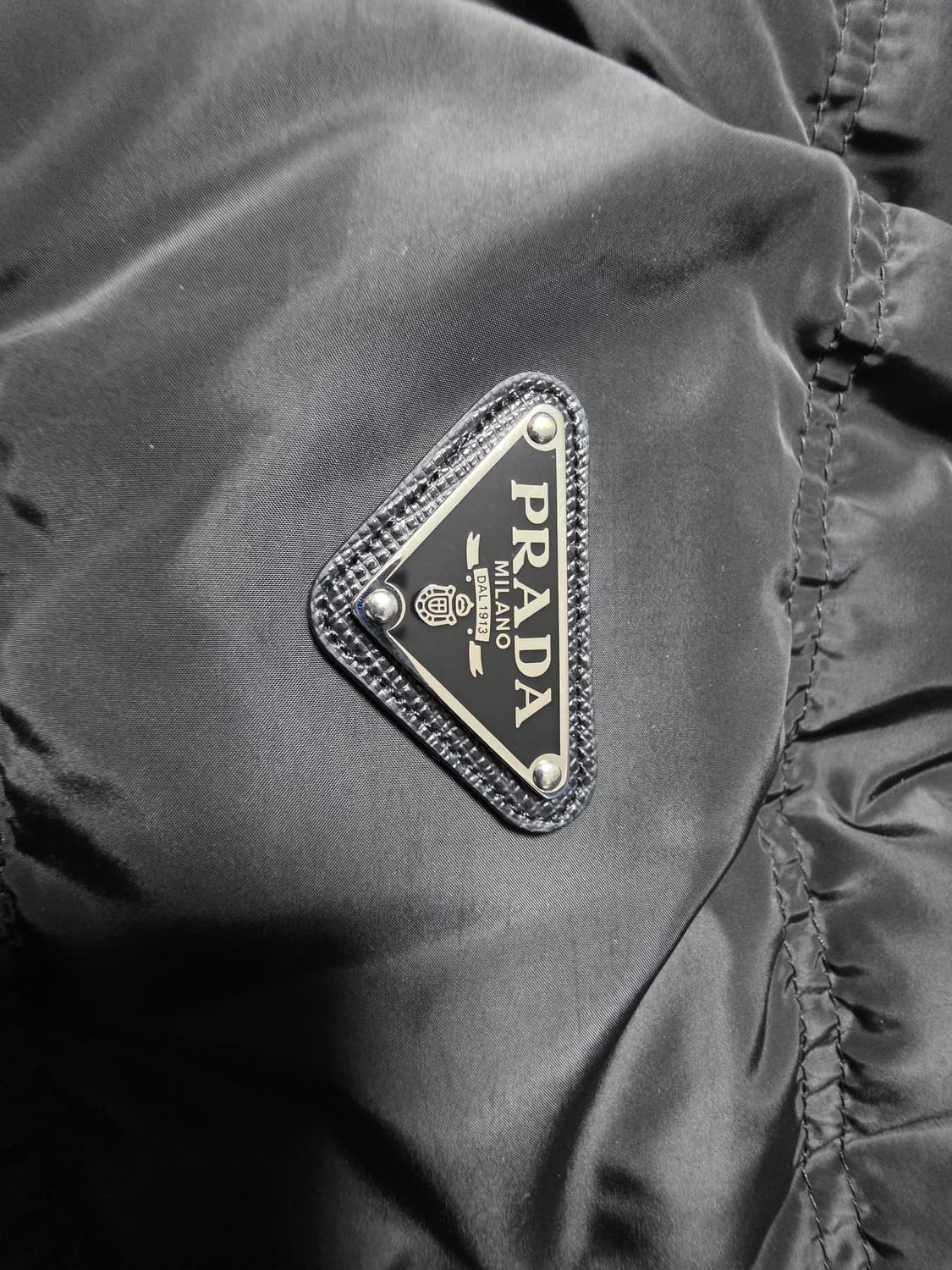 프라다 패딩 (정품) 사이즈56 (105-110) 상품이미지3