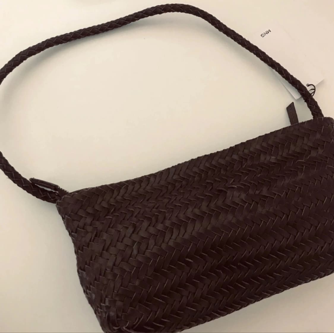 망고 소리얼 소가죽 브라운 뱀부 백 상품이미지2