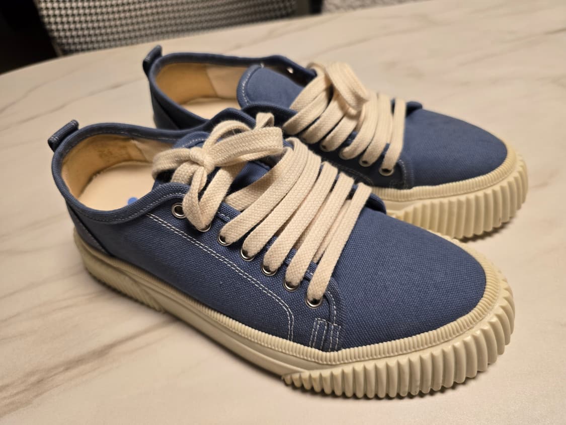 아미 스니커즈입니다 상품이미지2