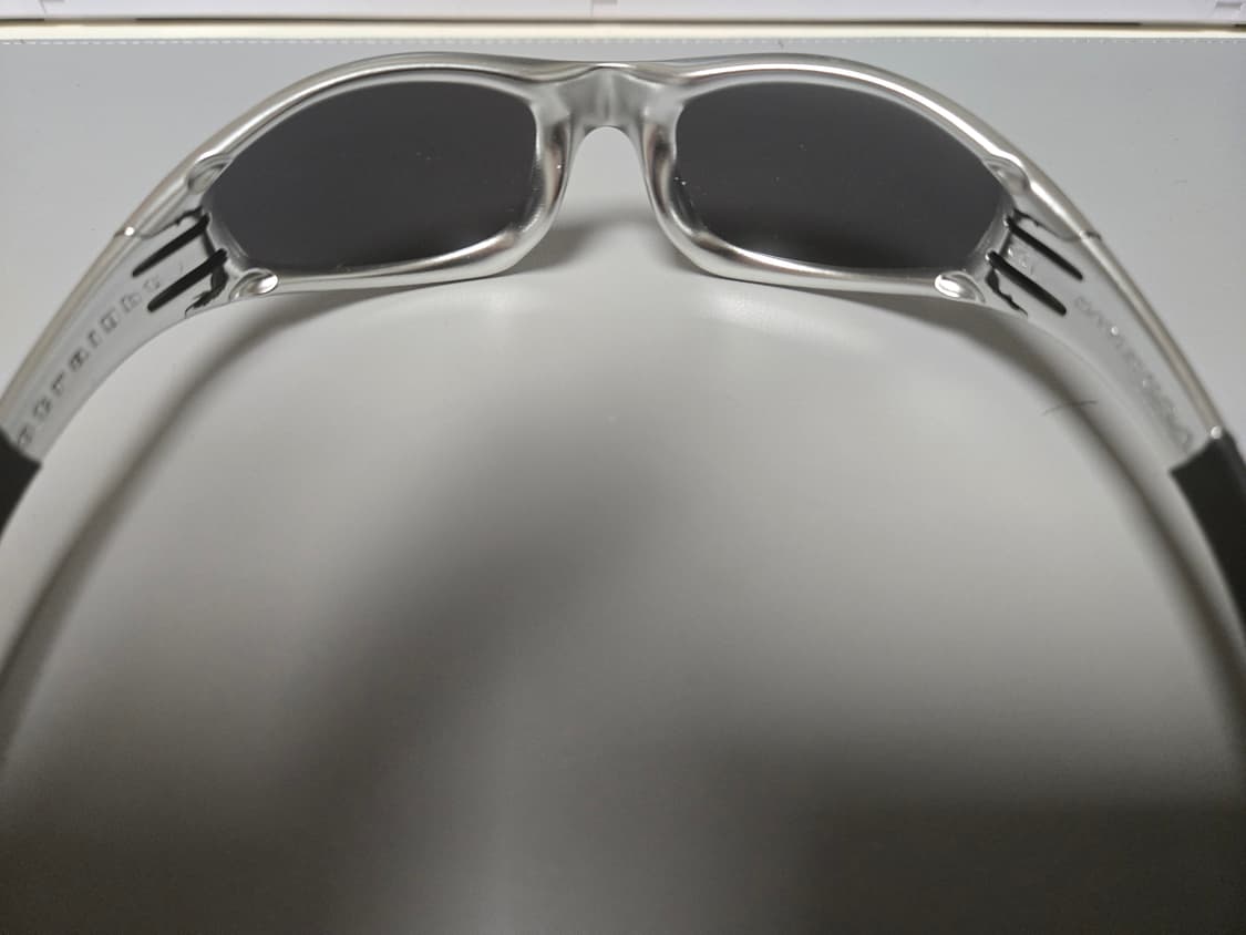 오클리 뉴스트레이트자켓 폴리쉬드 알루미늄 상품이미지2