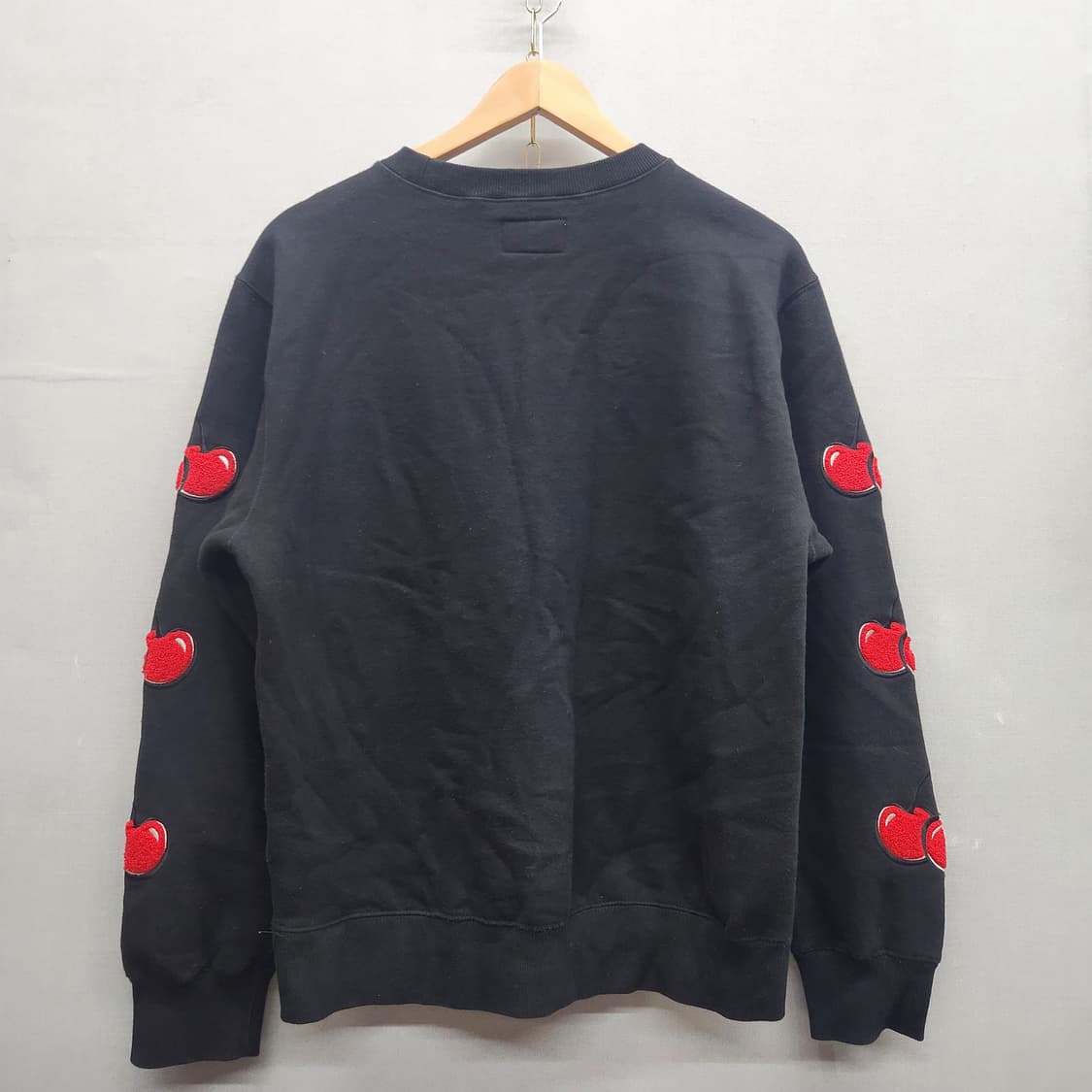 키르시 사이드로고 자수 맨투맨 1(L) 상품이미지4