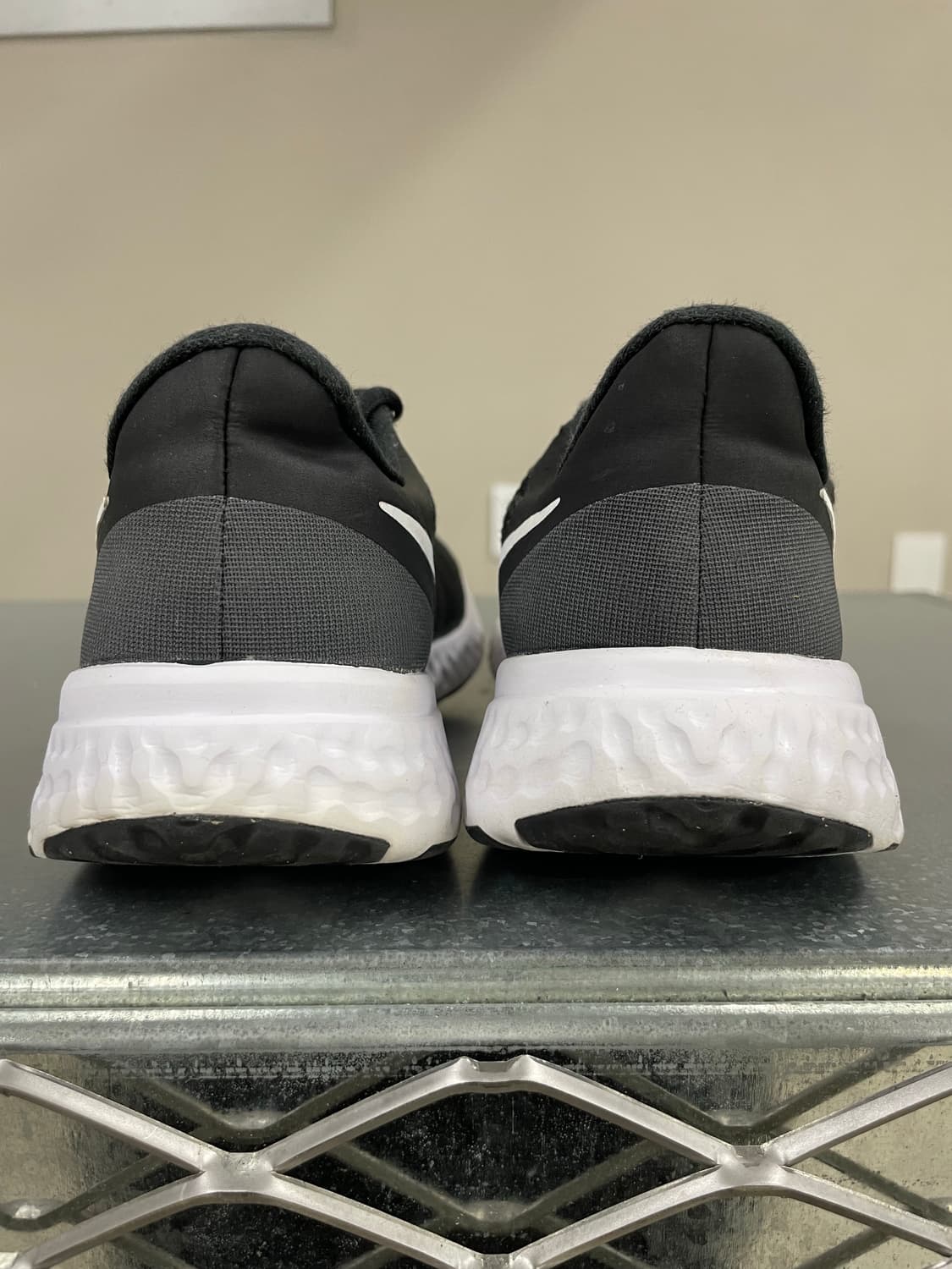 나이키 레볼루션 5 블랙 235  상품이미지3