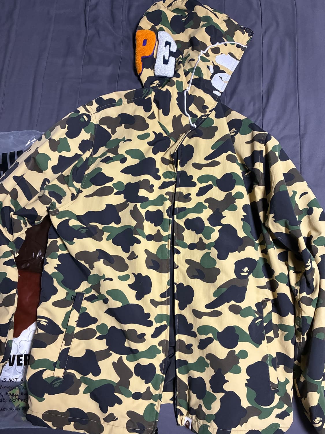 베이프 1st 카모 샤크 후드 집업 2XL (나일론) 상품이미지1