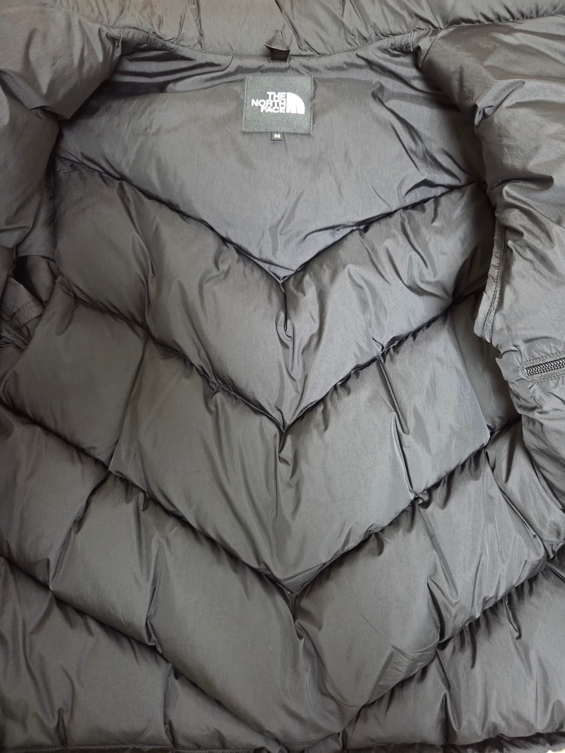 24fw 노스페이스 어센트 블랙 M 상품이미지3