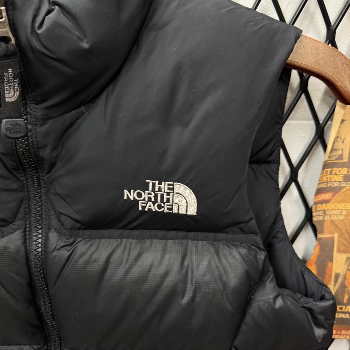 00s 노스페이스 700 패딩 베스트 전후면 로고 포인트 블랙 상품이미지5
