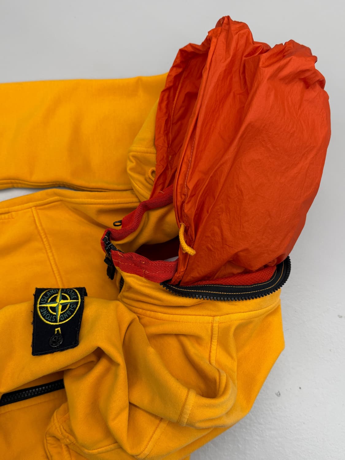 스톤아일랜드 12ss 나일론 후드 스웻 집업 자켓 상품이미지2