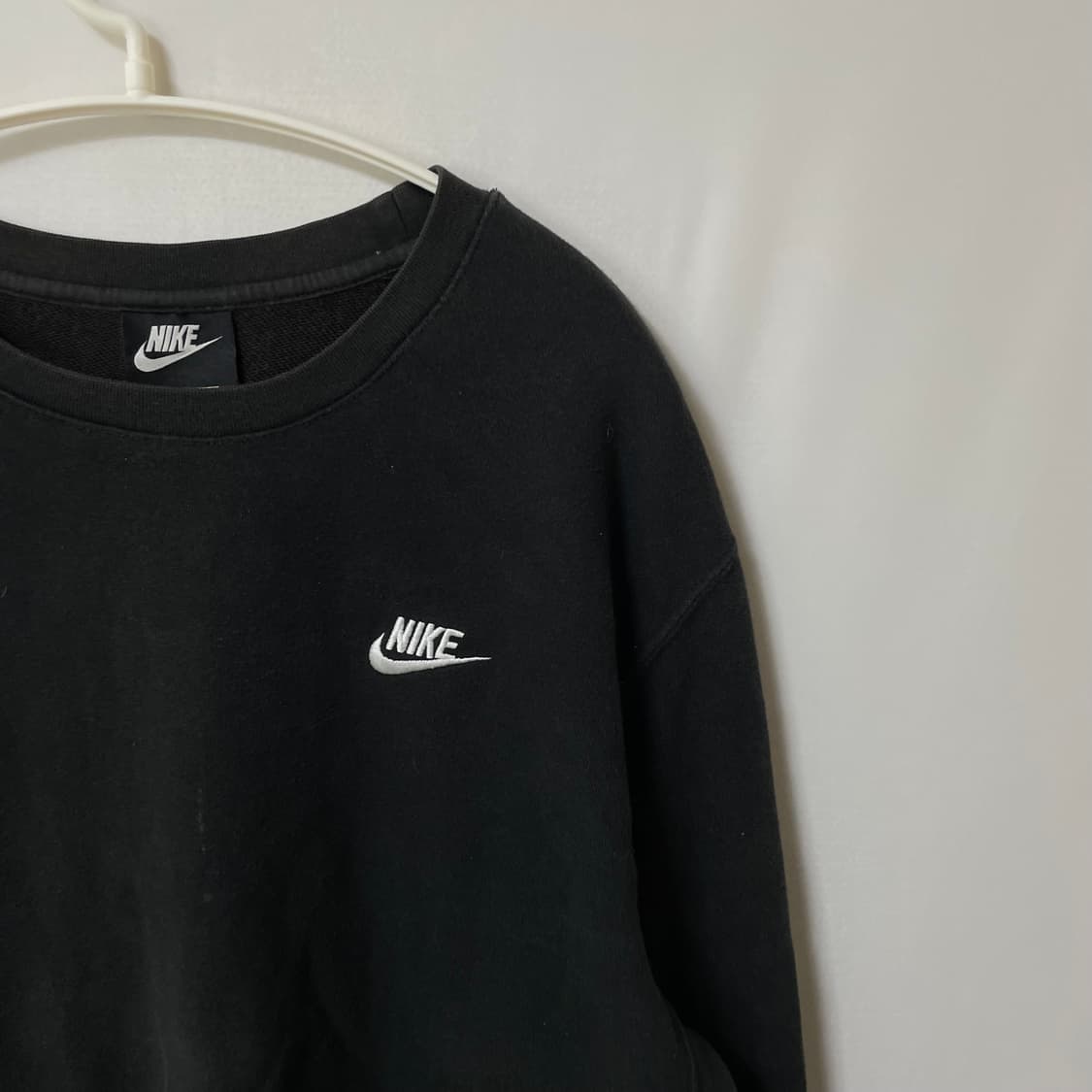 [ L ] 나이키 오리지널 스우시 맨투맨 상품이미지4
