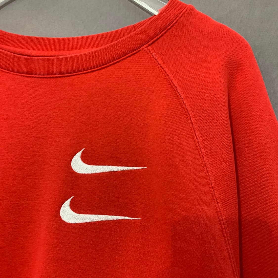 L 나이키 더블 빅 스우시 퓨추라 크루탑 맨투맨 상품이미지4