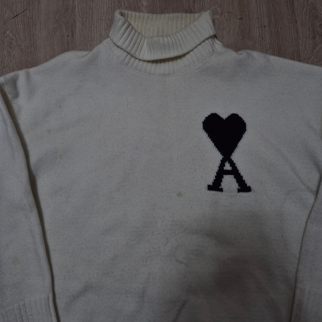 아미 빅하트 로고 터틀넥 목폴라 니트 L(100) 상품이미지2