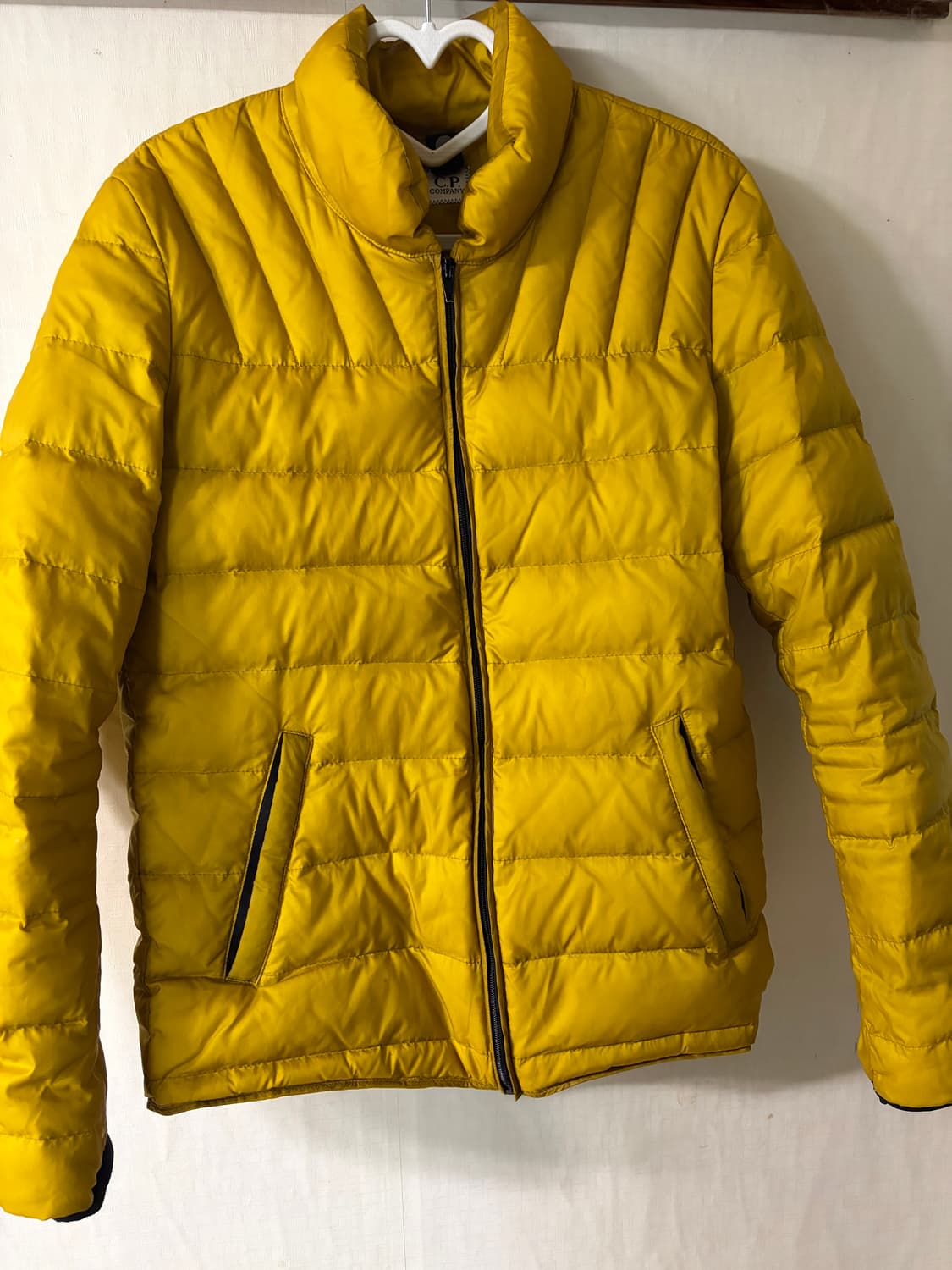 Cp 컴퍼니 경량패딩 상품이미지1