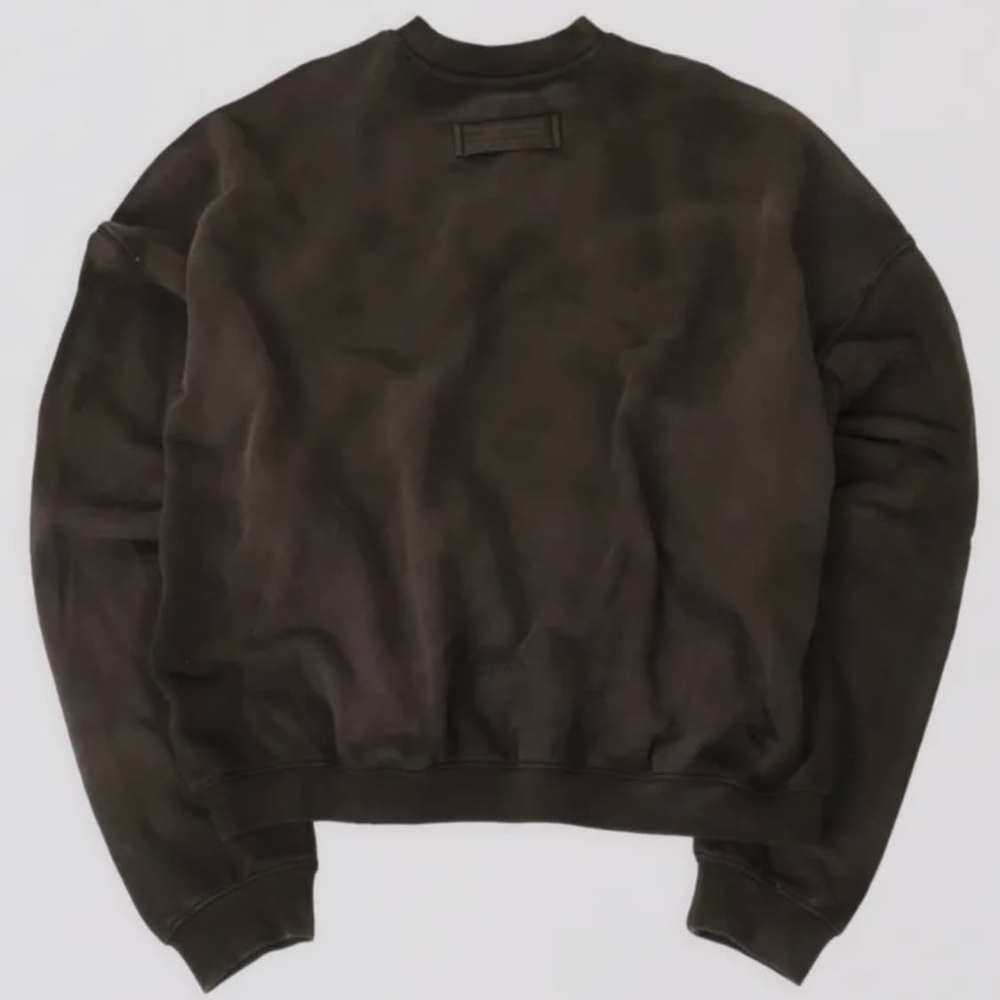 [새상품/L] 언더마이카 노티카 아플리케스웨트셔츠 브라운 맨투맨 스웻셔츠 상품이미지2