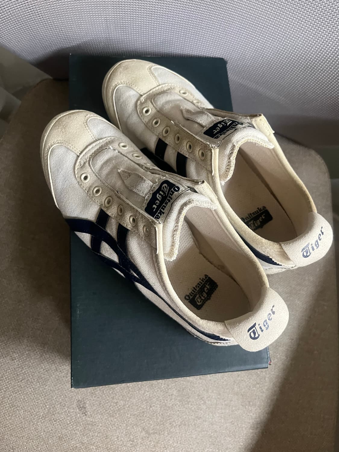 오니츠카타이거 멕시코 66 버치미드나잇 230 상품이미지2