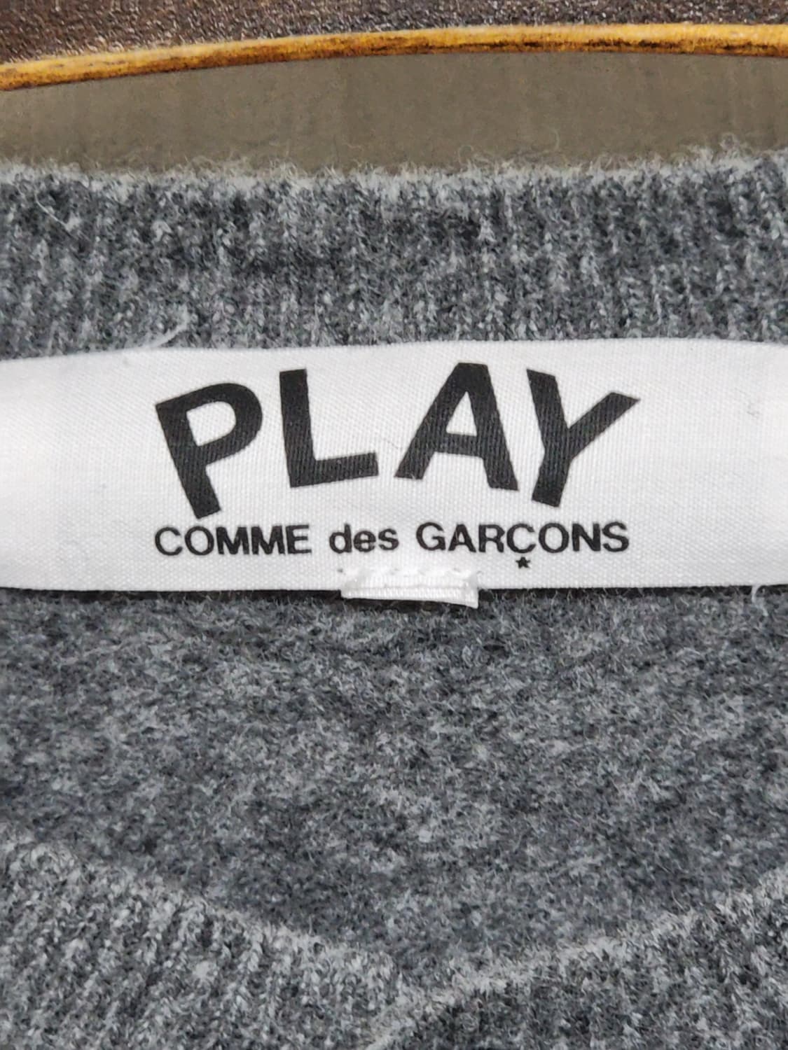 (정품) 꼼데가르송 가디건 차콜 레드와펜 AZ N007  상품이미지3