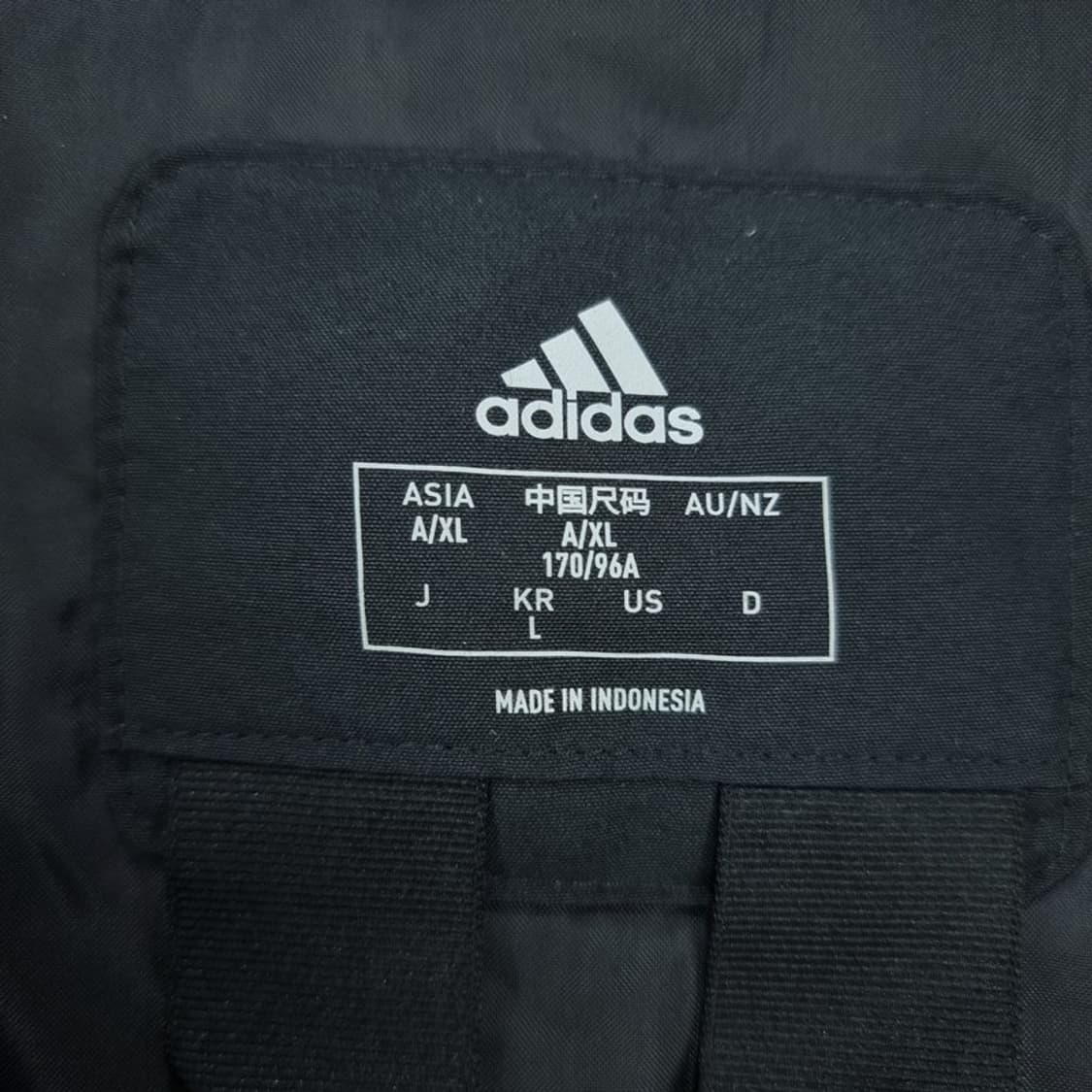 [아디다스] 로고 프린팅 오버핏 후드 바람막이 자켓 블랙 M19444 상품이미지8