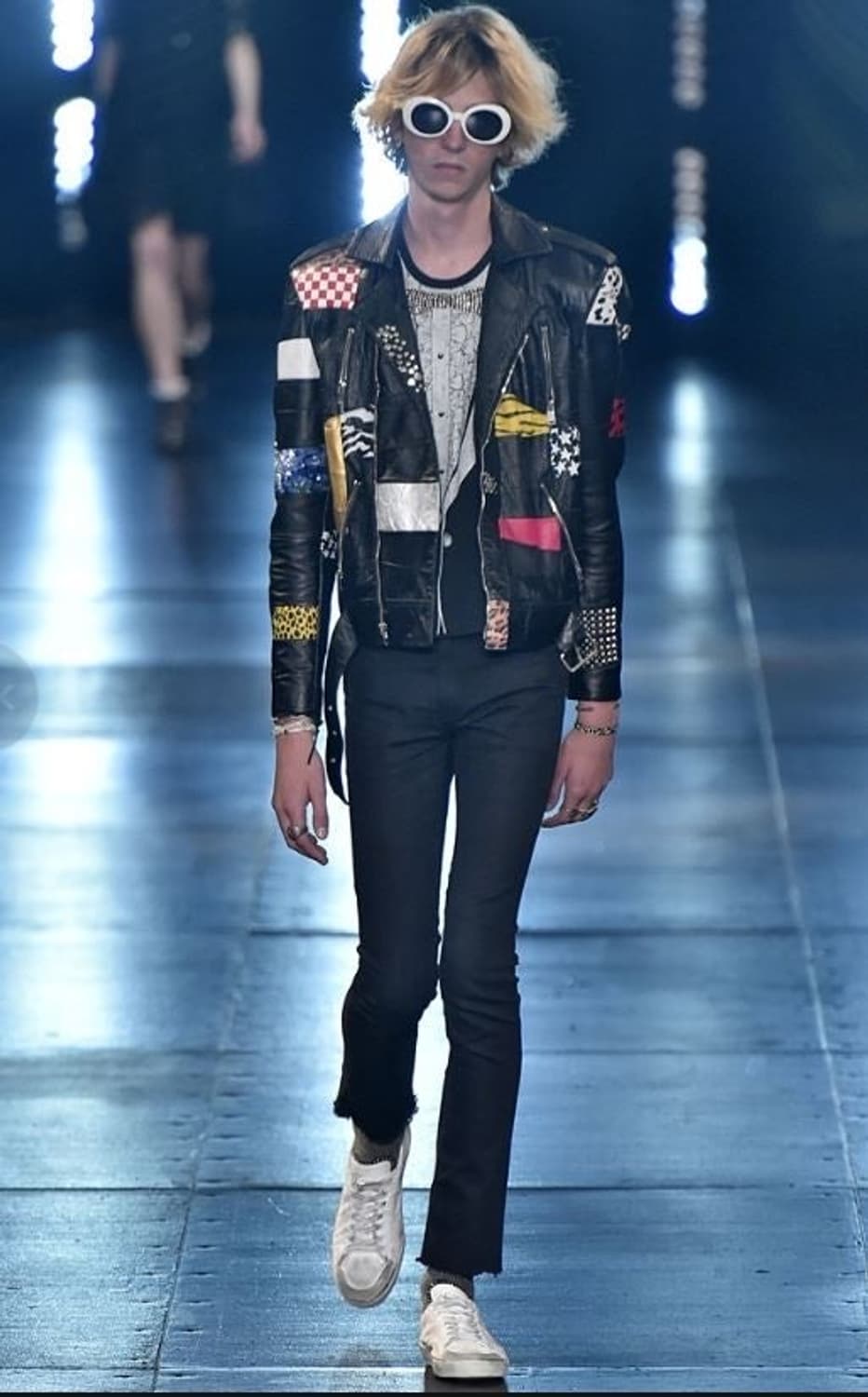 [30] 생로랑 디스트레스드 크롭 블랙진 상품이미지7