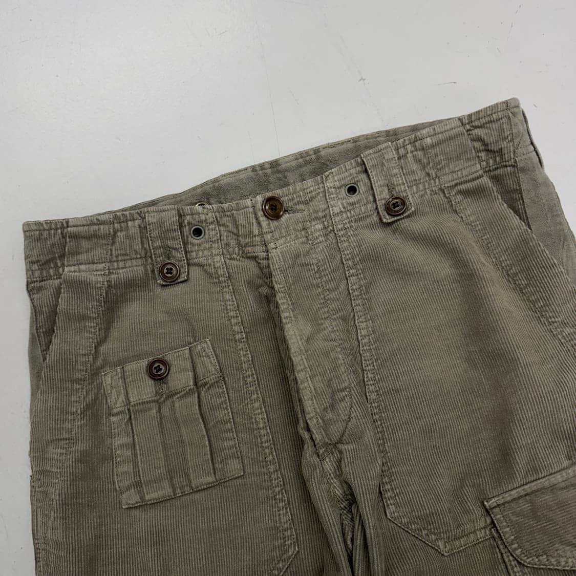 디젤 멀티포켓 와이드 밀리터리 코듀로이 카고팬츠 상품이미지4