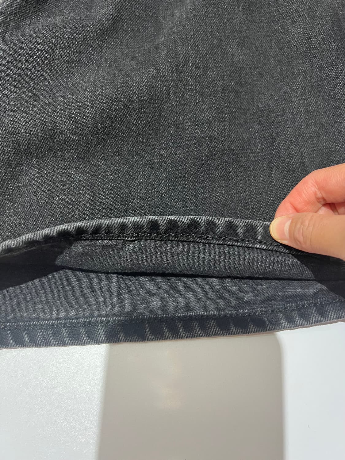 COS(코스) 와이드 레그 데님 트라우저 / 26사이즈 (워시드 블랙) 상품이미지9