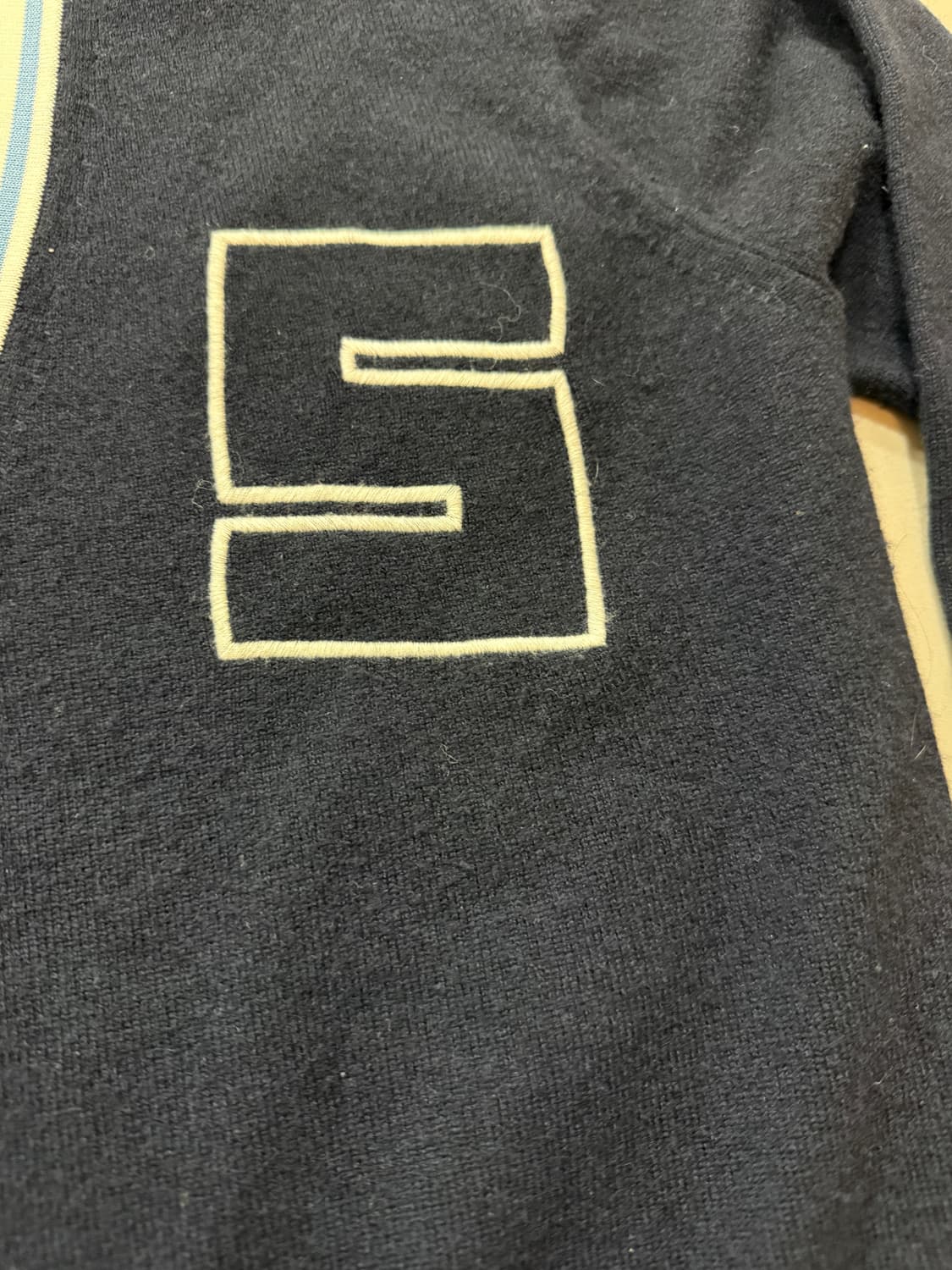 산드로 캐시미어혼방 니트 상품이미지8