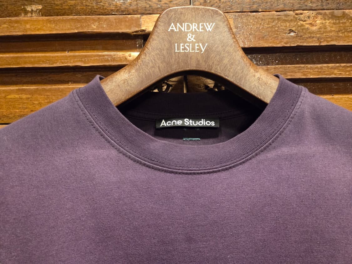 아크네 스튜디오 티셔츠 상품이미지2