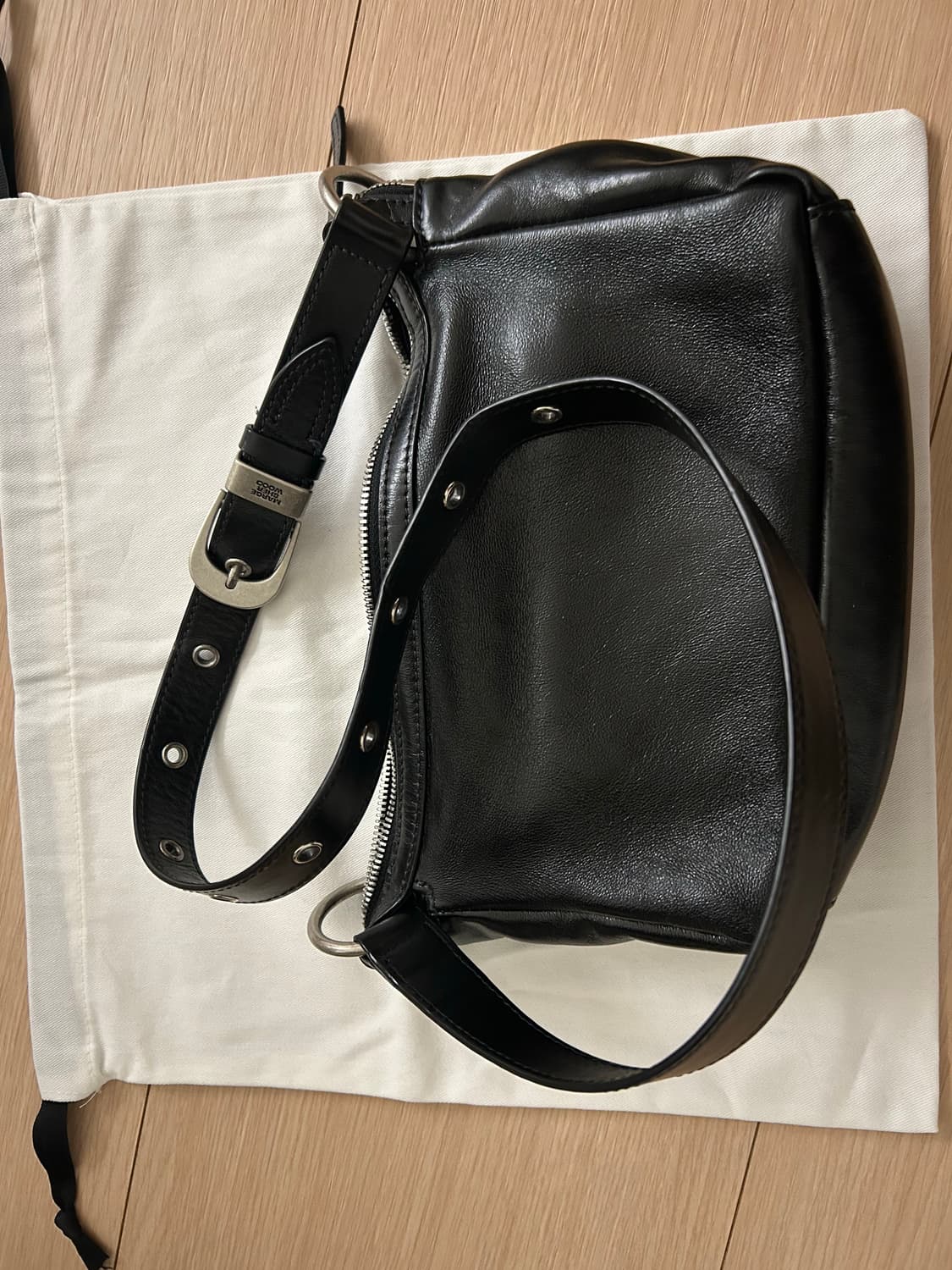 마지셔우드 아웃포켓 호보 미니 블랙 상품이미지9