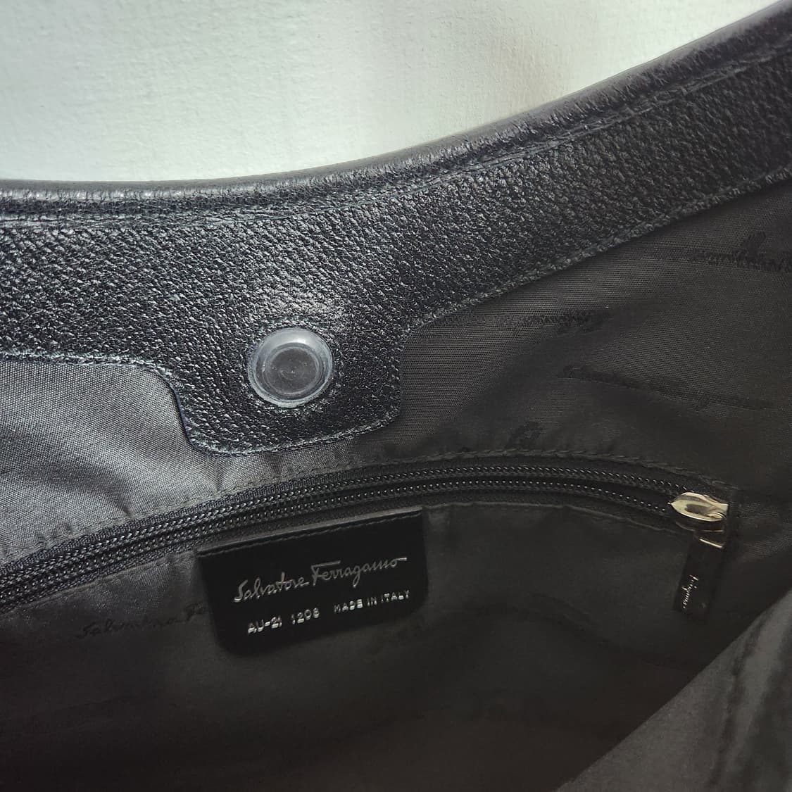 페라가모 숄더백 상품이미지8